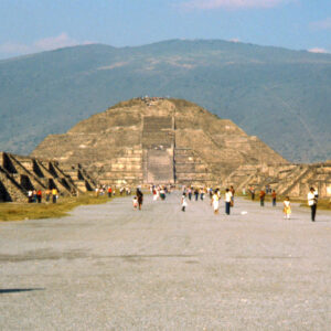 Månpyramiden, Teotihuacan